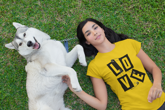 Love T-Shirt